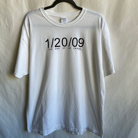 Gildan 1/20/09: The End of an Error white T-shirt with black message, size XL - Picture 1 of 6